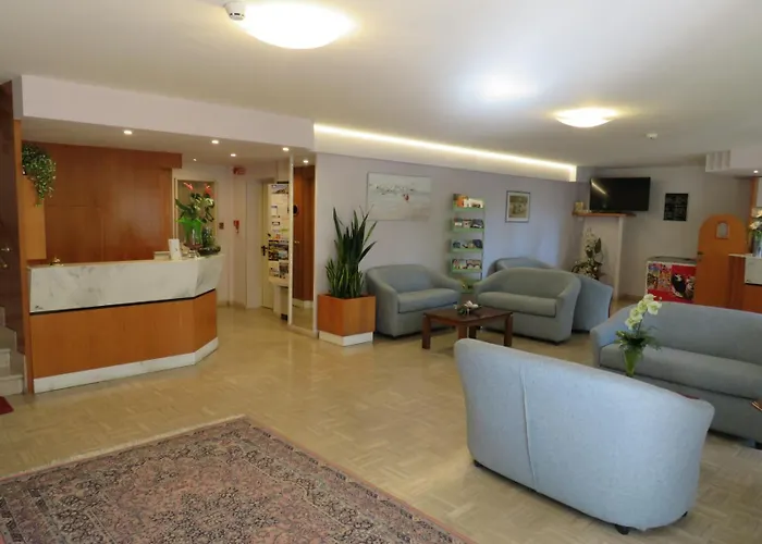 Hotel Solidea 3*