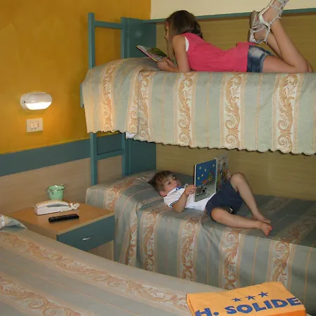Solidea Отель 3*